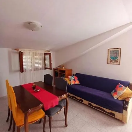 With Parking Space Komiza, Vis - 22657 Apartman *